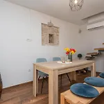 2 Bedroom In Runovici * Runovic