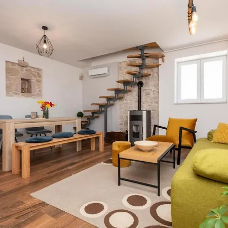 בית נופש 2 Bedroom In Runovici Runovic