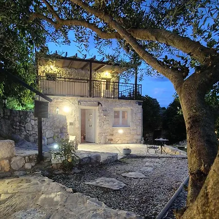 2 Bedroom In Runovici Runovic